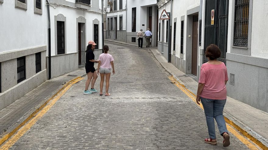 Las calles Alfareros y Santa Ana de Pozoblanco serán remodeladas con el PFEA