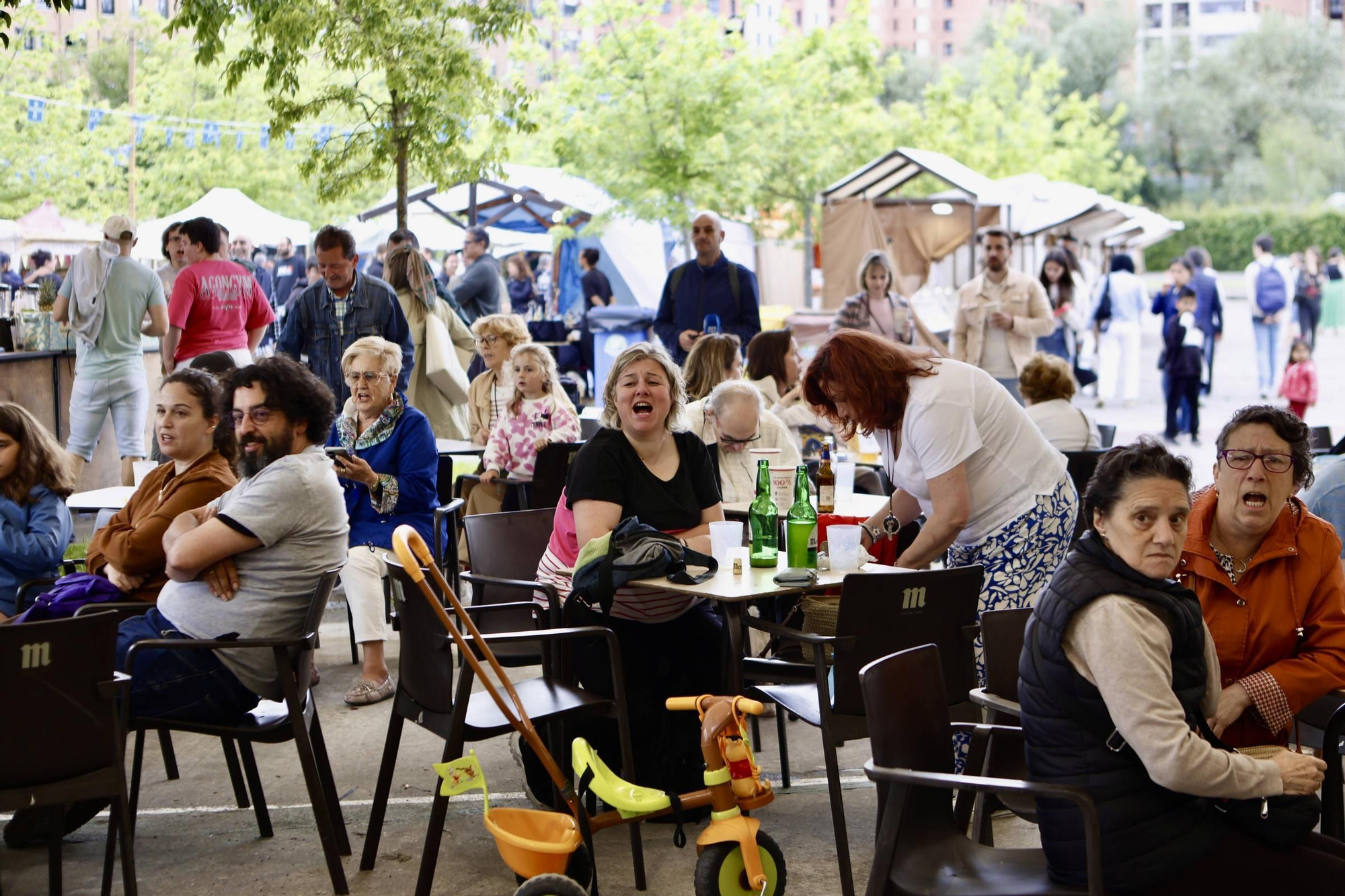 El inicio del Xixón Folk, en imágenes