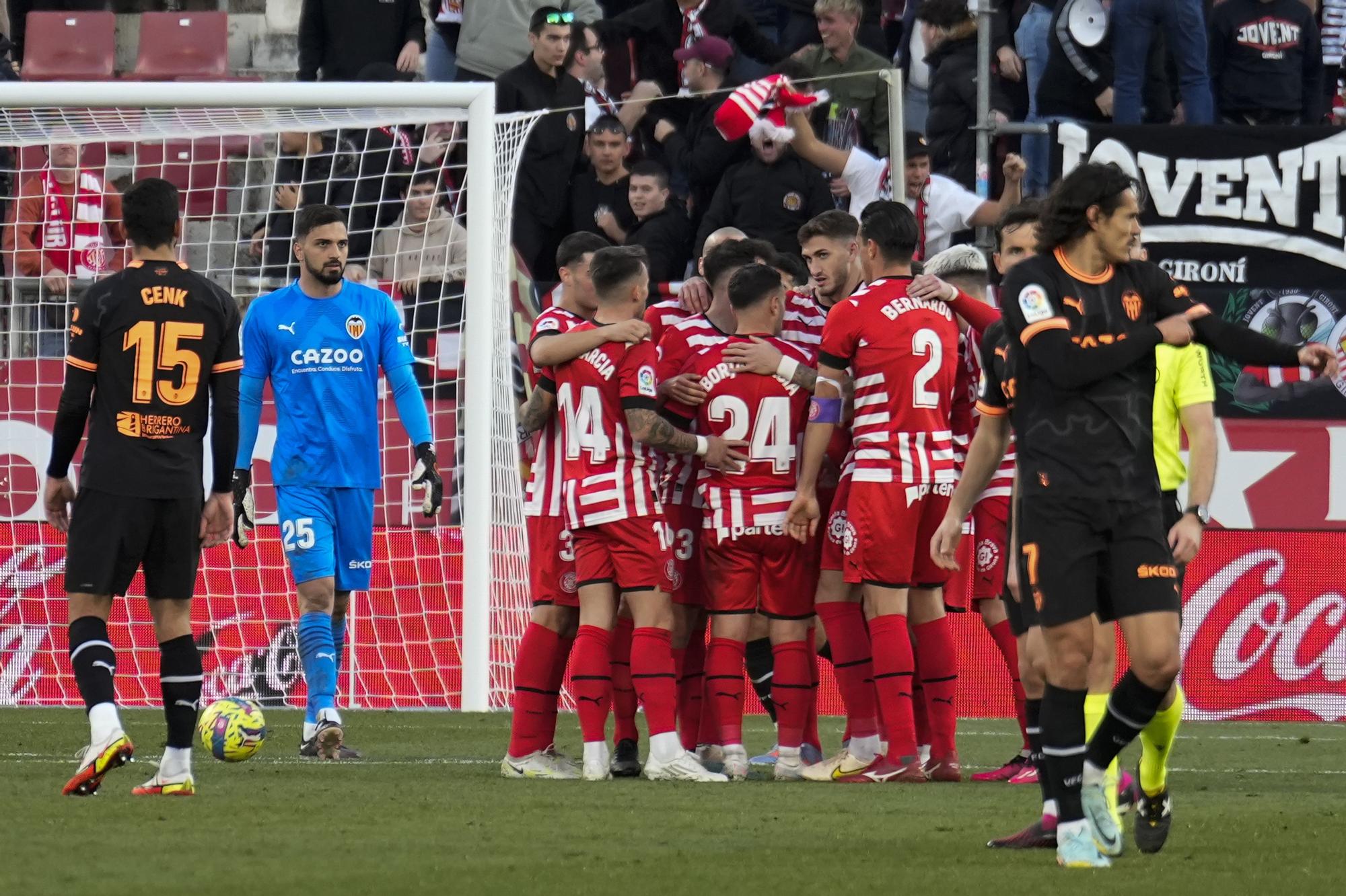 La derrota del Valencia CF en Girona (1-0), en imágenes