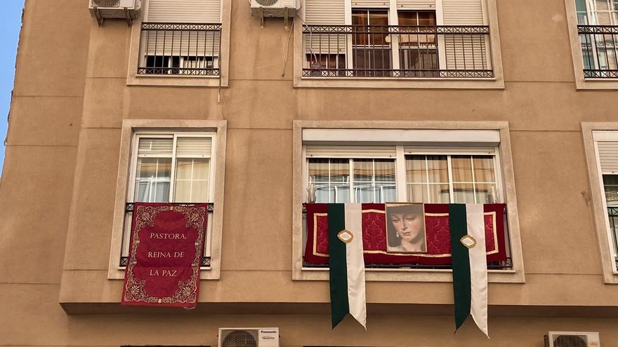 Capuchinos se engalana para recibir a su Pastora coronada