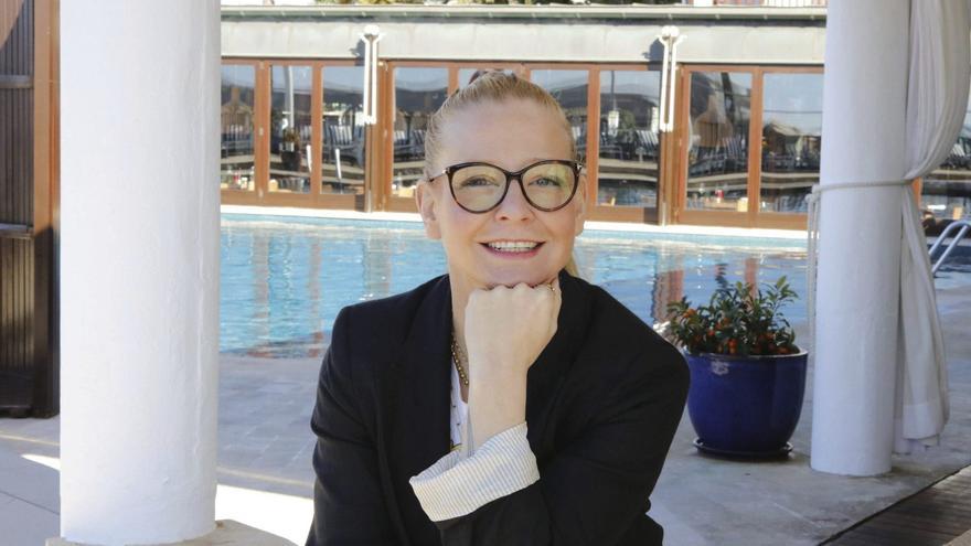 „Gut, dass du nicht mehr da bist“: Franziska Hohmann liest auf Mallorca aus ihrem „Spiegel“-Bestseller