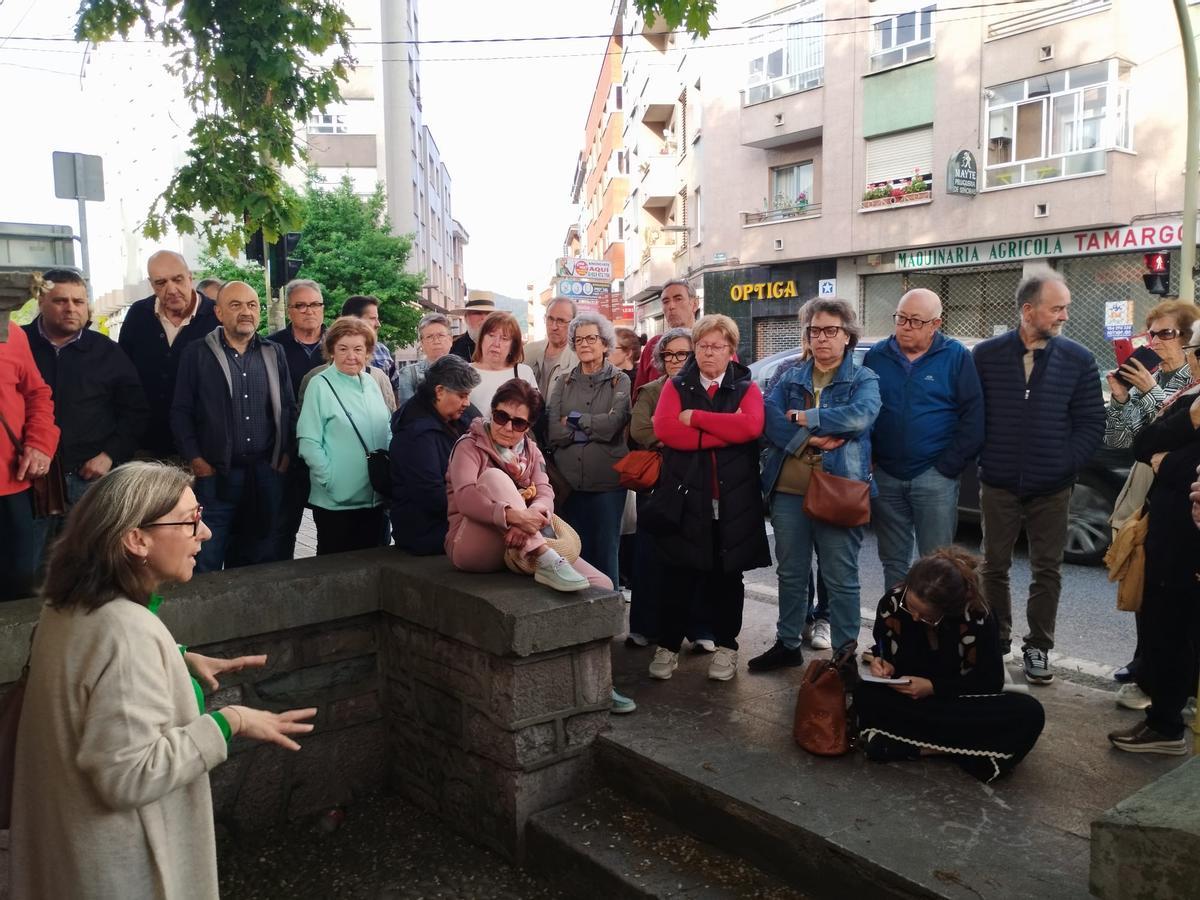 Grado estrena la "Ruta del Agua" con una afluencia masiva a la visita guiada, en imágenes