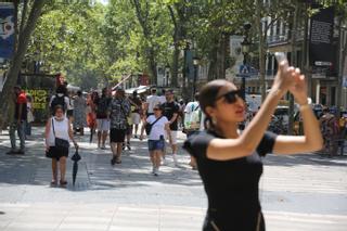 Barcelona tiene menos turistas este verano que en 2019