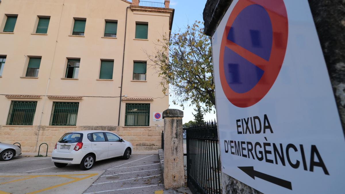 Exterior de la residencia del Preventorio de Alcoy.