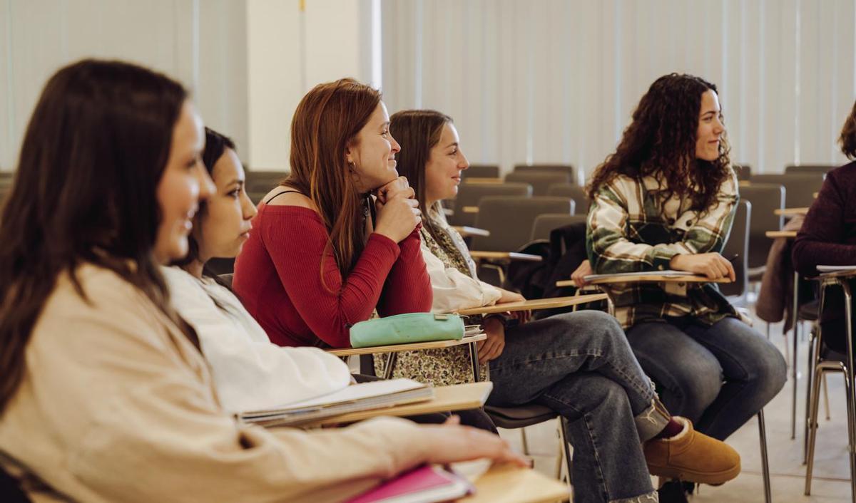 Alumnos de la Universidad Católica de València.