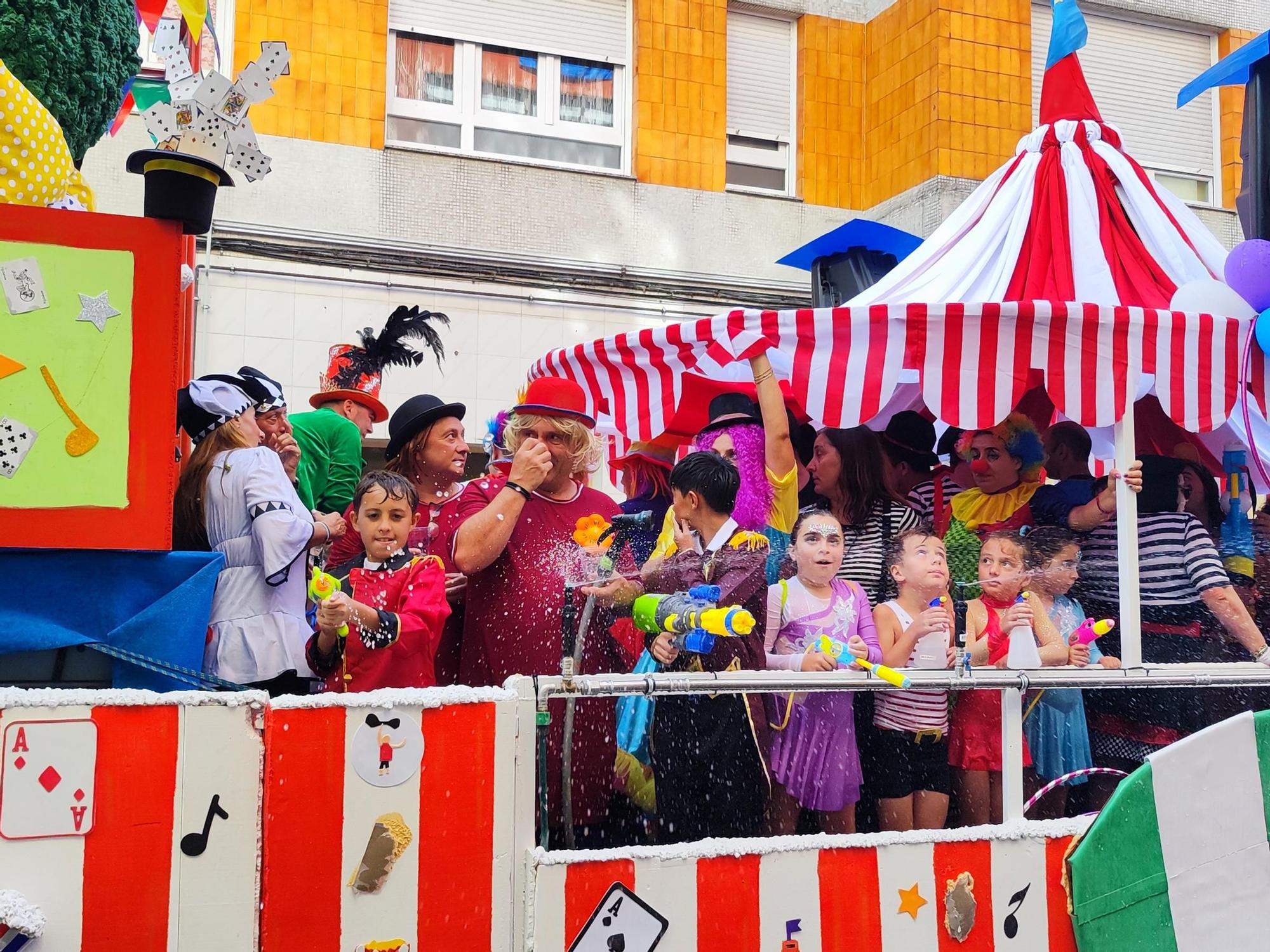 Grado se remoja por Santiago y Santa Ana