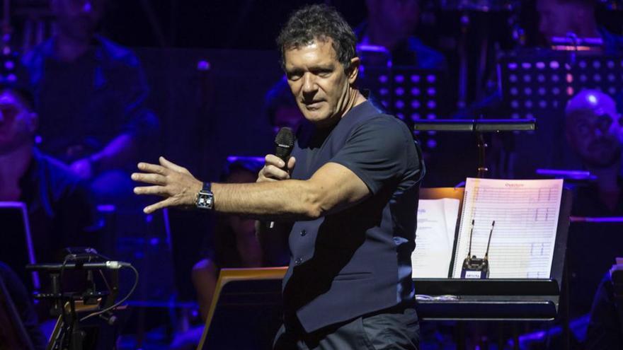 Antonio Banderas estrenará “Gypsy” en octubre del 2024