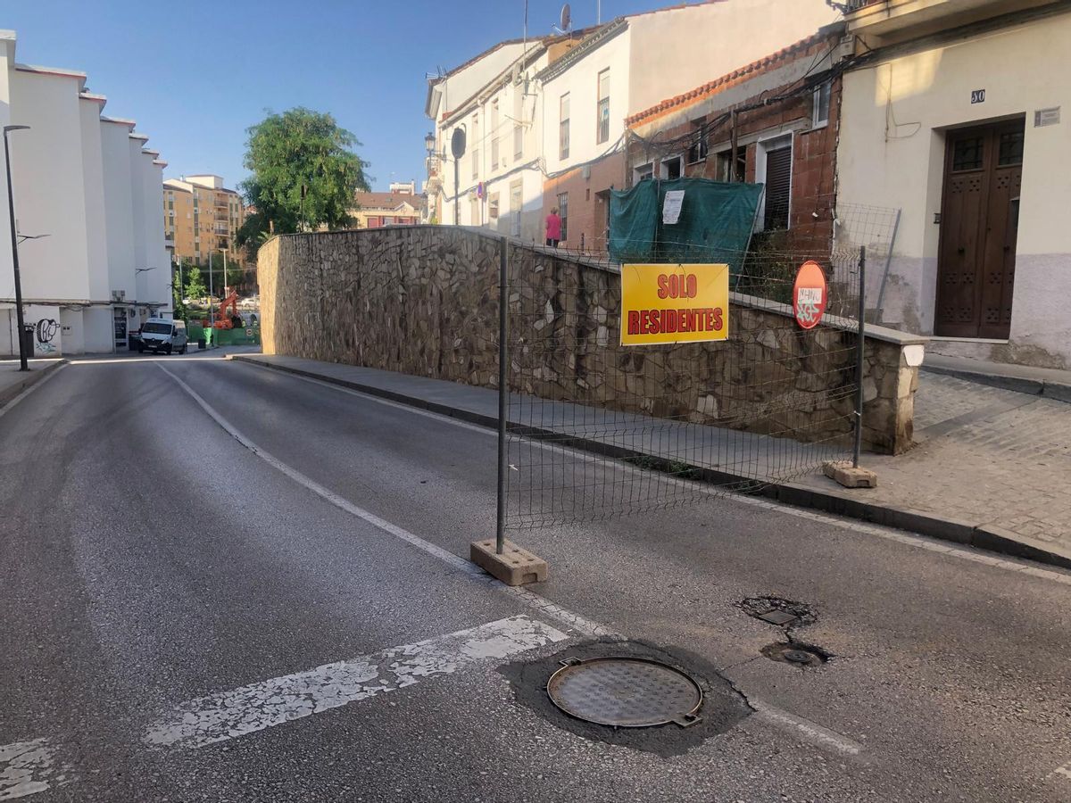Corte en Mira al Rio.