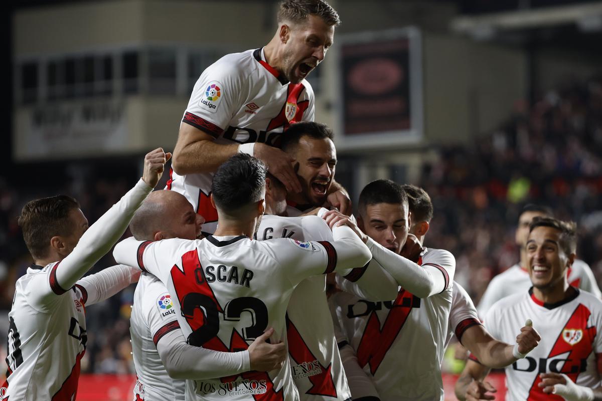 RAYO VALLECANO - REAL MADRID