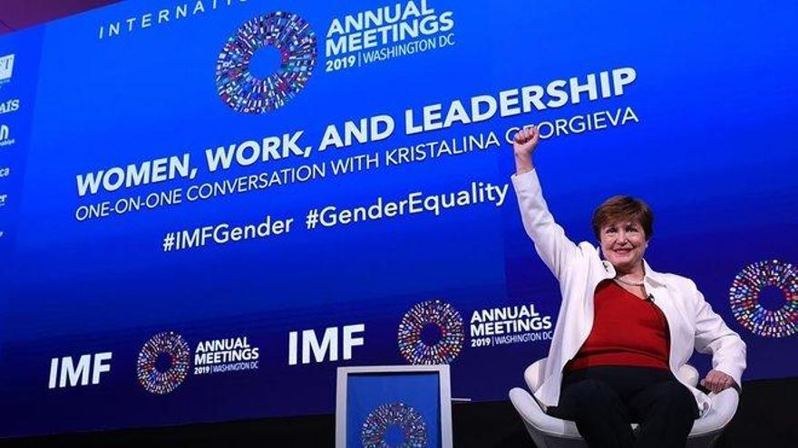 Georgieva, a las mujeres: &quot;No acepten nunca ser peor pagada&quot; que un hombre