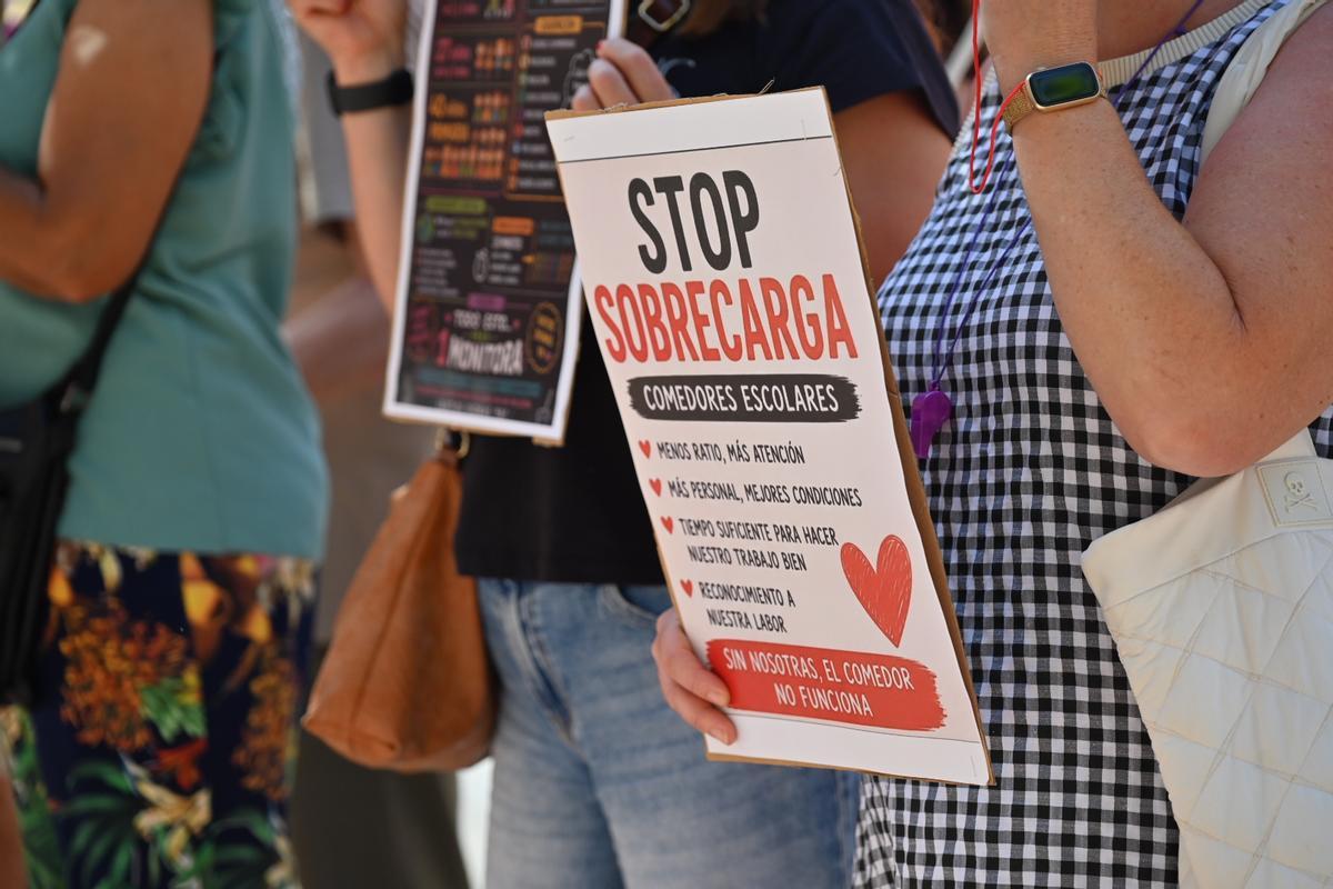 Manifestación comedores escolares en Castellón