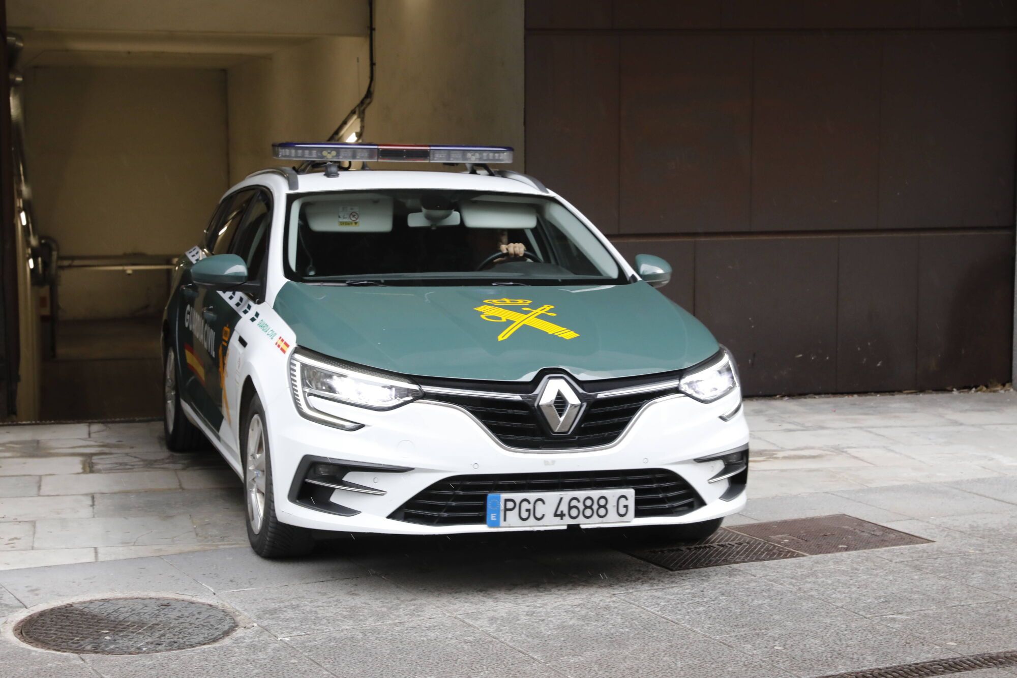 Ingresa en prisión el matrimonio que tenía encerrados a sus hijos en Oviedo