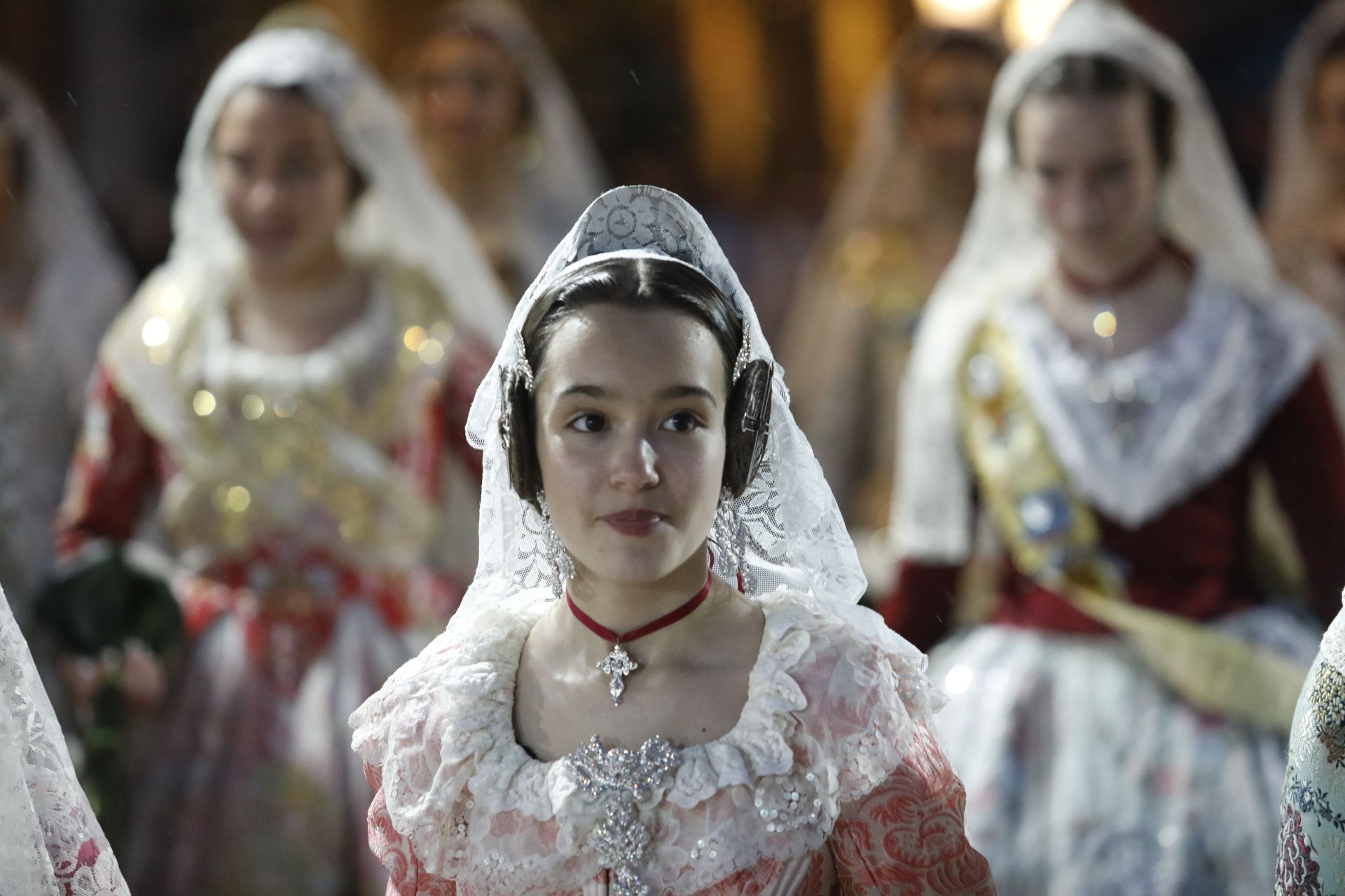 Búscate en el primer día de ofrenda por la calle de la Quart (entre las 19:00 a las 20:00 horas)