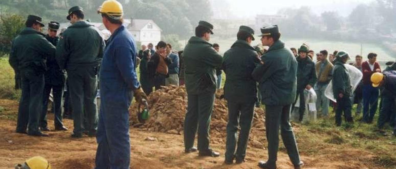 Protestas contra la línea de Redesa en Merza, en 1996.