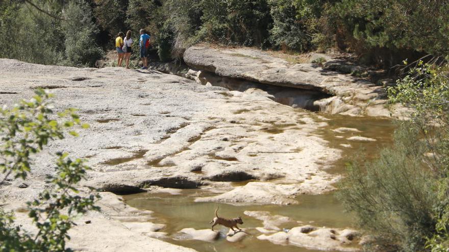 Malestar a la riera de Merlès per l&#039;incivisme d&#039;alguns banyistes