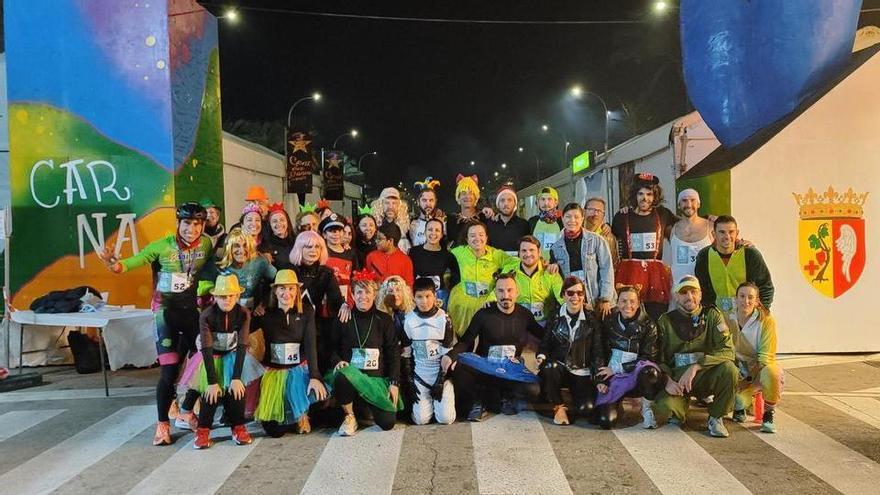 Divertida carrera de disfraces en el Carnaval de Vinaròs