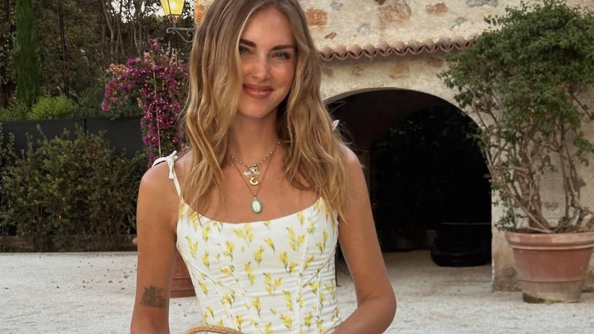 Chiara Ferragni solo lleva dos sandalias planas este verano