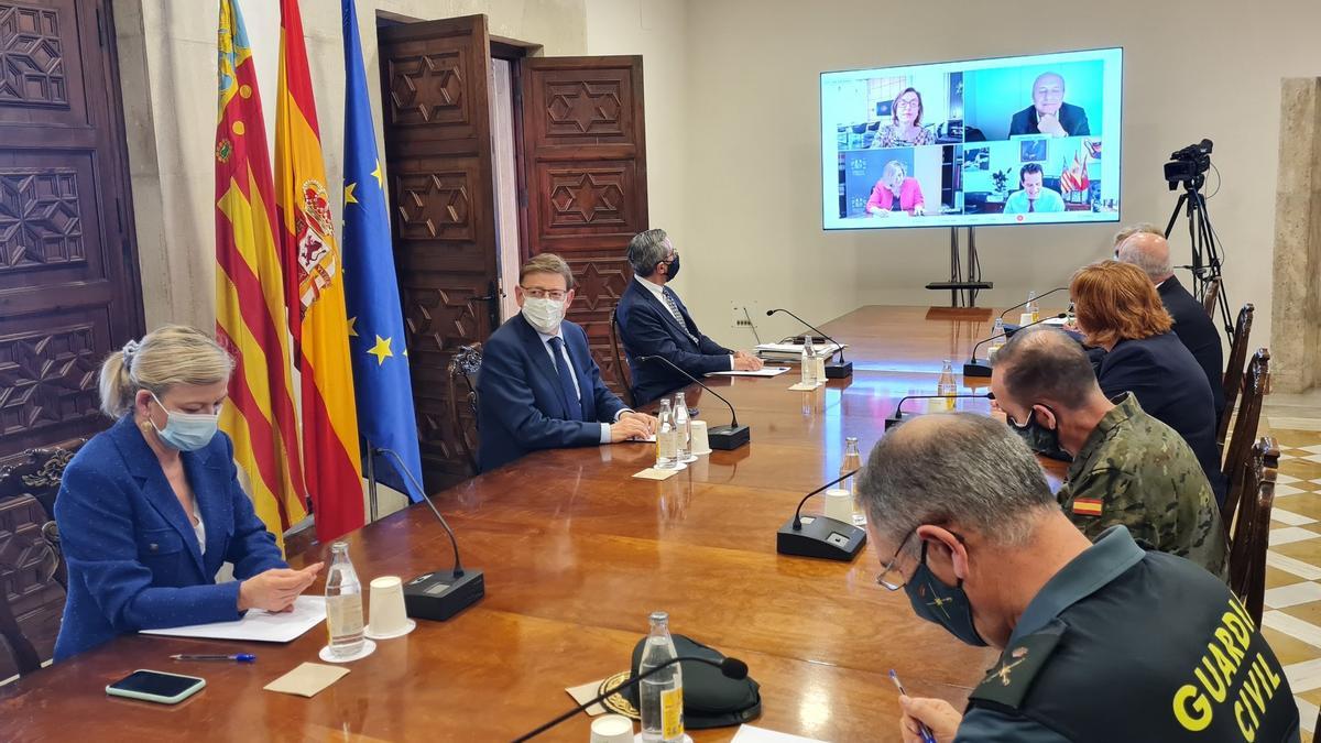 Imagen de la junta de seguridad celebrada hoy.