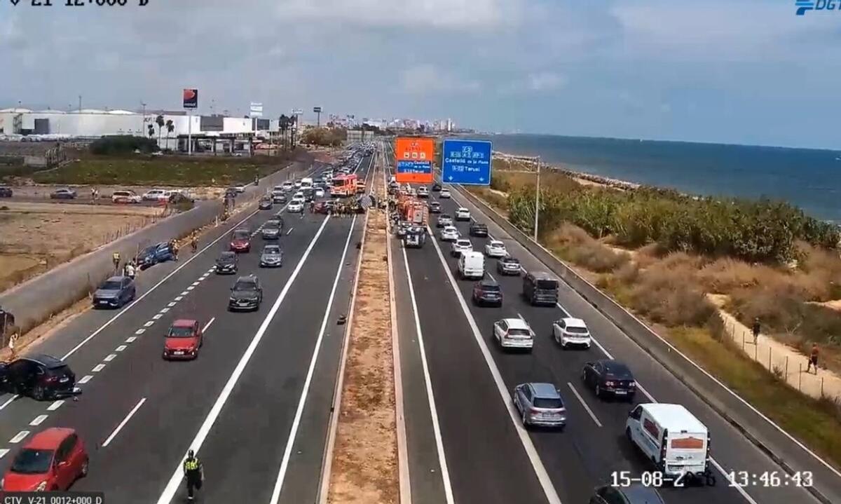Lugar en el que se ha producido el accidente de tráfico con varios vehículos implicados.
