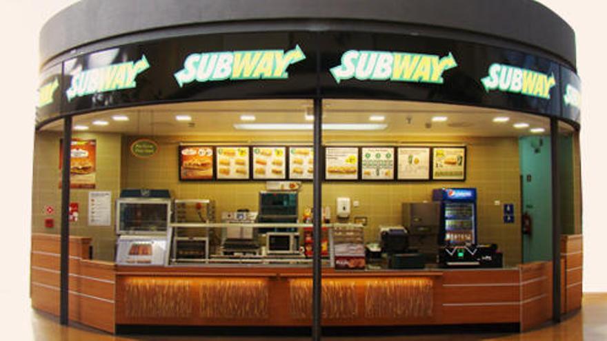 Subway, la mayor cadena de comida rápida del mundo, abre local en Gijón