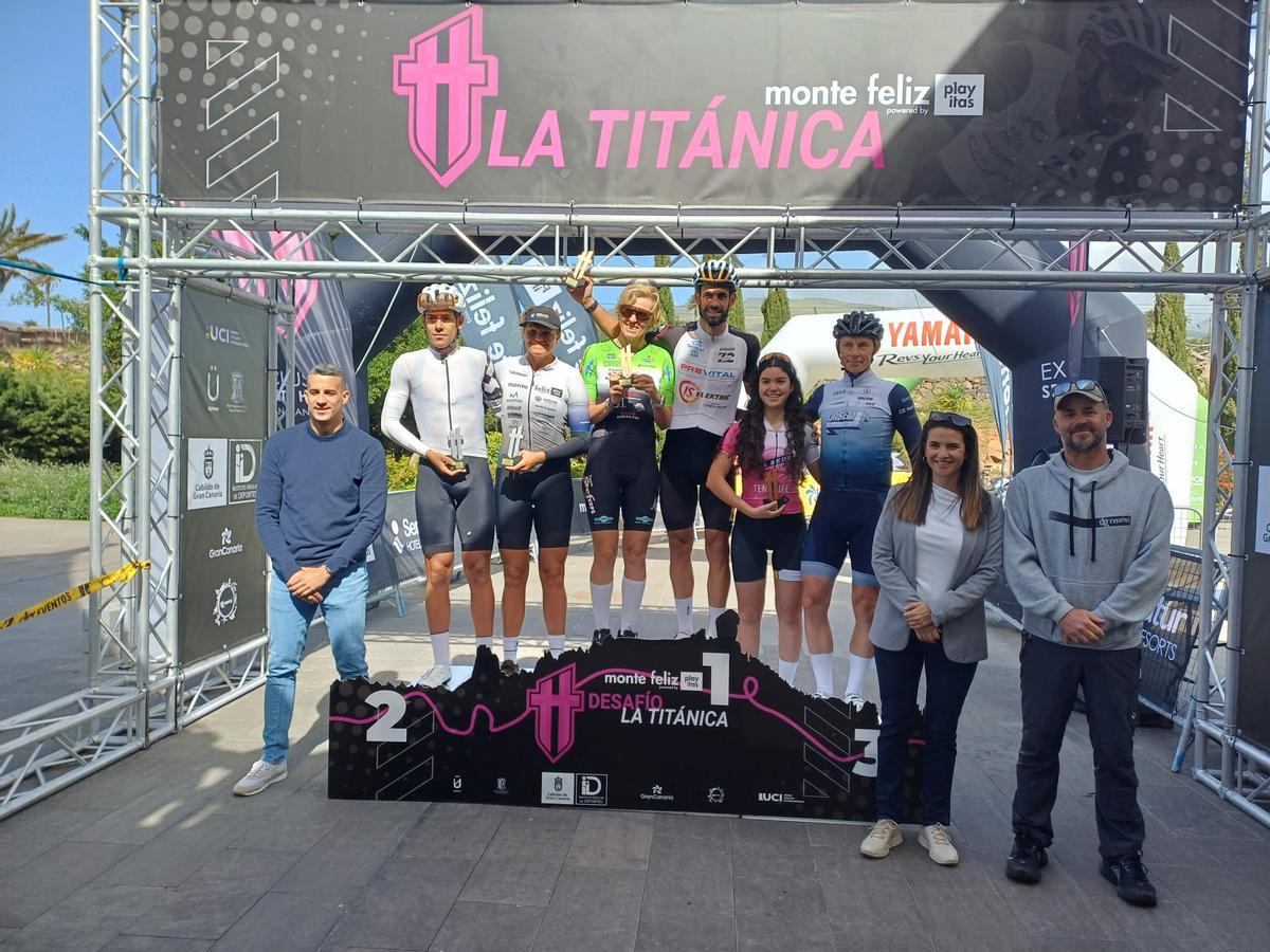 Podio de la etapa 1 de la prueba ciclista Monte Feliz – powered by Playitas Desafío La Titánica