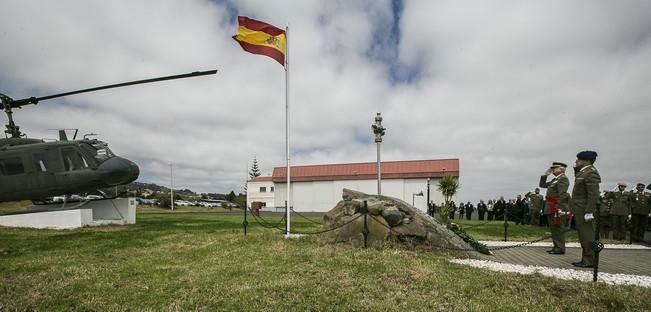 26/04/2016  CUWERPOS MILITARES celebración del 30 aniversario dela creación del batallón de Helicópteros BHELMA IV en el acuartelamientoi de los rodeos.josé luis gonzález