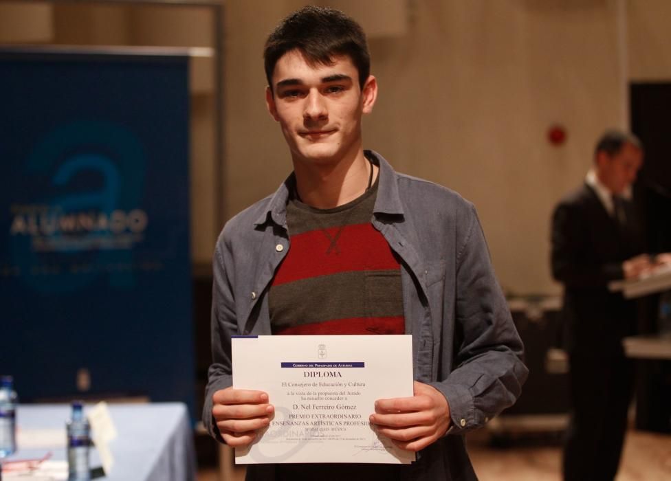 Premio a los 45 mejores estudiantes asturianos