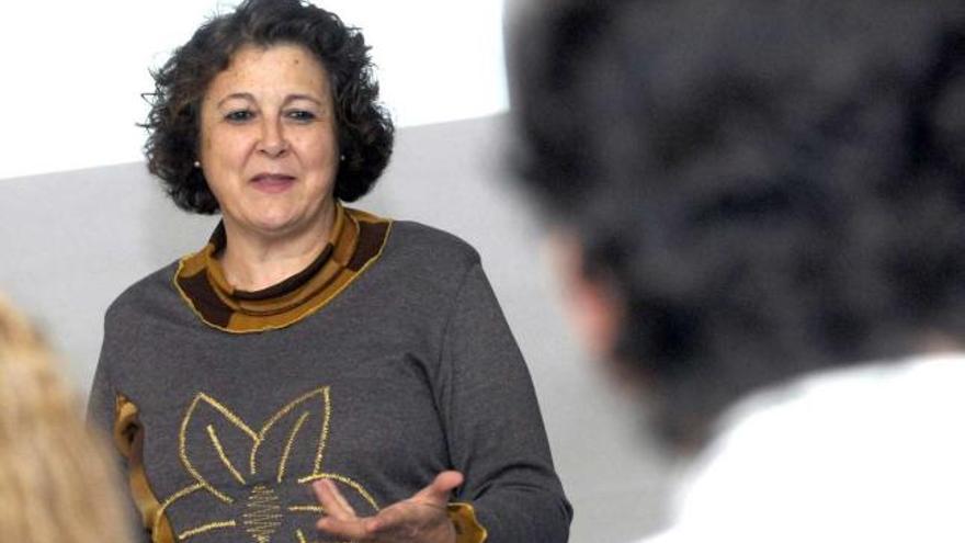 Begoña Ibarrola, durante la charla en el colegio Sagrada Familia-El Pilar.