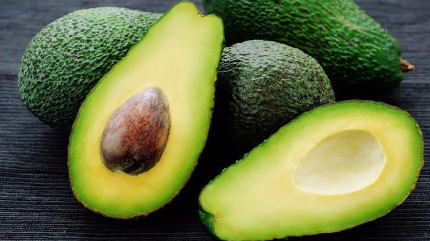 Roba más de 300 kilos de aguacates