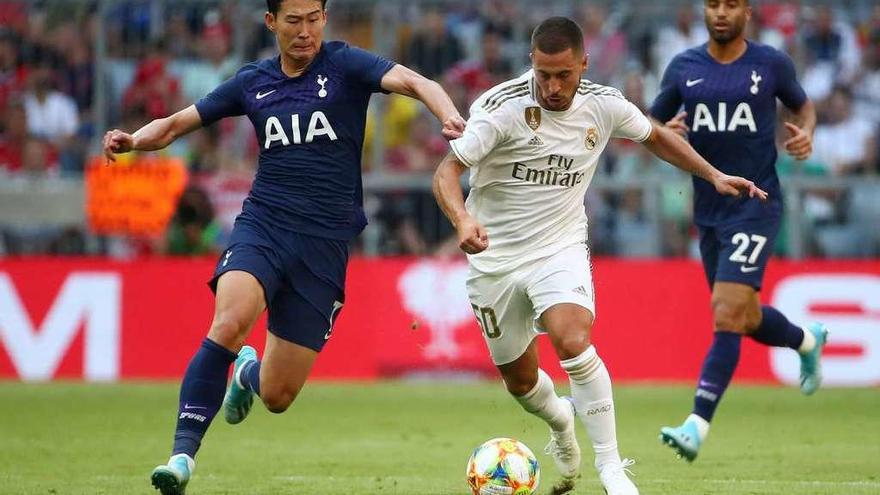 Eden Hazard, durante un partido de pretemporada. // Efe