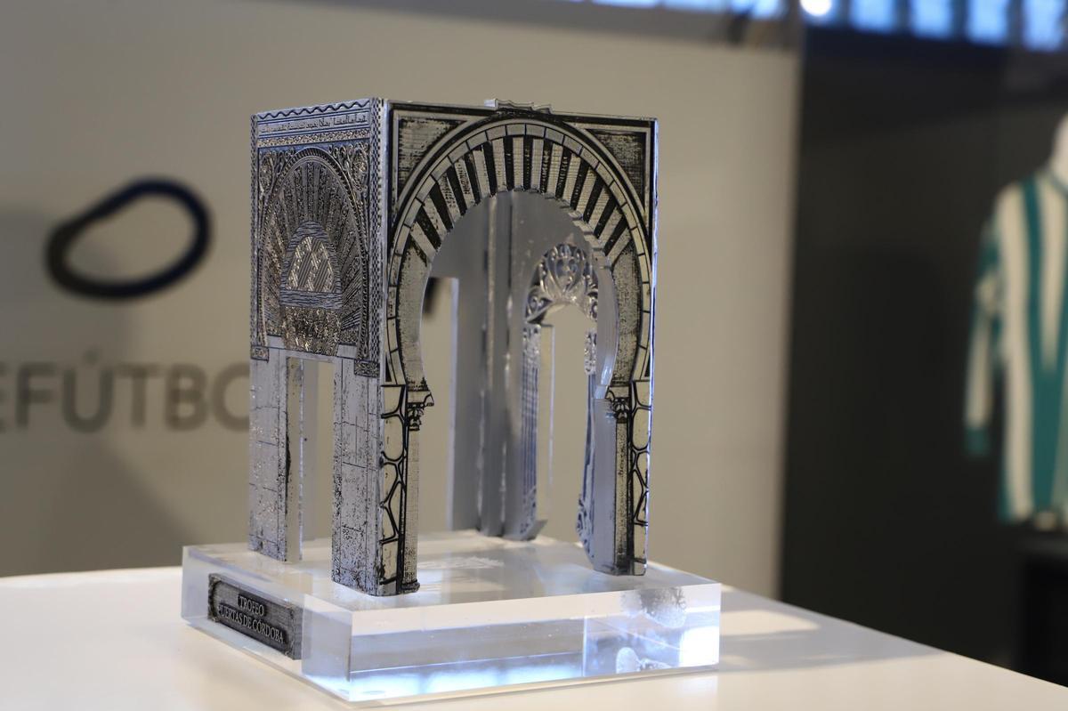 Presentación de la primera edición del Trofeo Puertas de Córdoba.