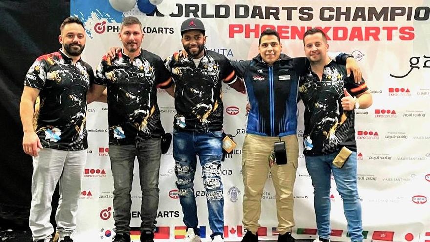 Un equipo vigués da en la diana: campeón de España y billete para el Mundial de Seúl, la meca de los dardos