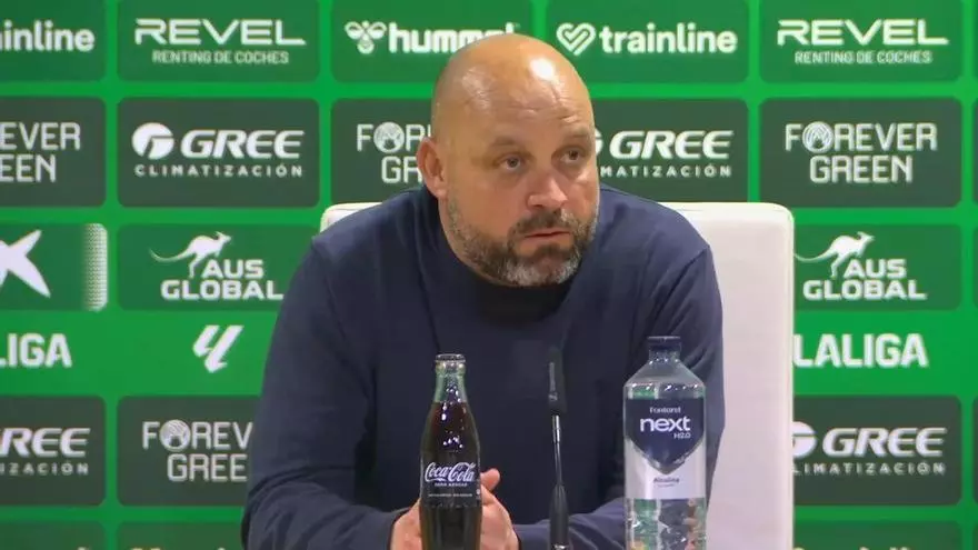 Pellegrini y Manolo, tras el 0-0 en La Cartuja: "Quedan 8 finales"