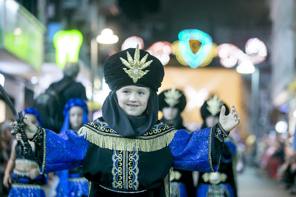 Benidorm se rinde a moros y cristianos