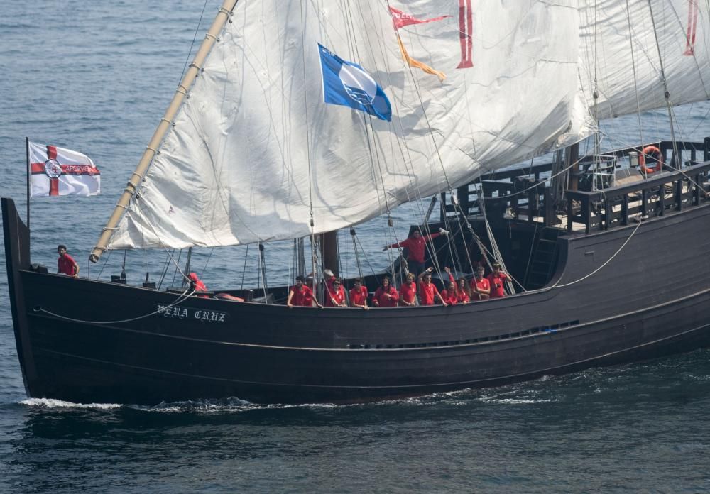 La Regata de Grandes Veleros abandona a A Coruña