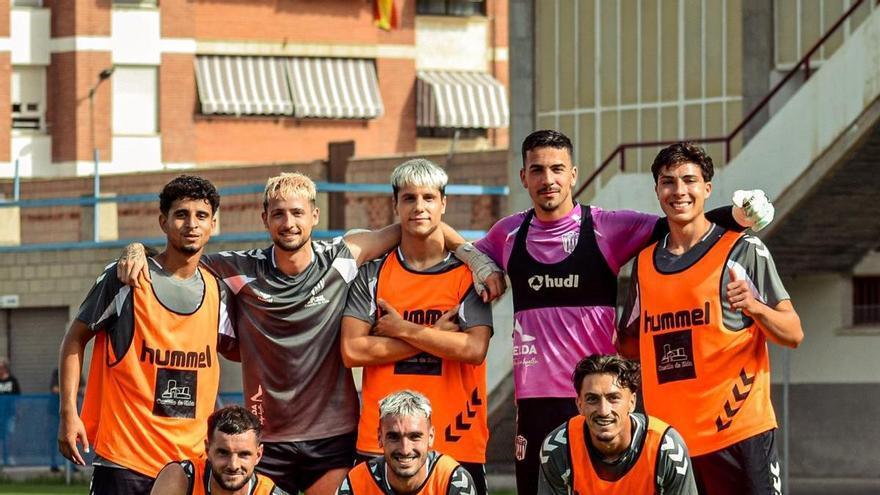 El Eldense disputa este viernes su primer partido de pretemporada