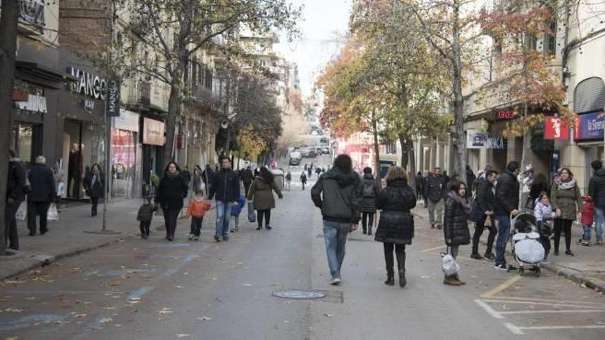 Primer dia del carrer Guimerà només per a vianants d&#039;aquest Nadal