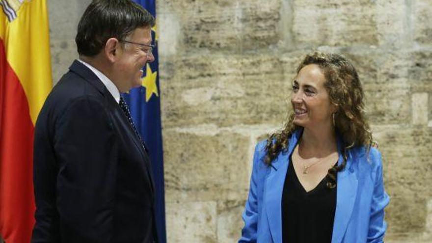 Ximo Puig y Carolina Punset, en un encuentro en el Palau en 2015.