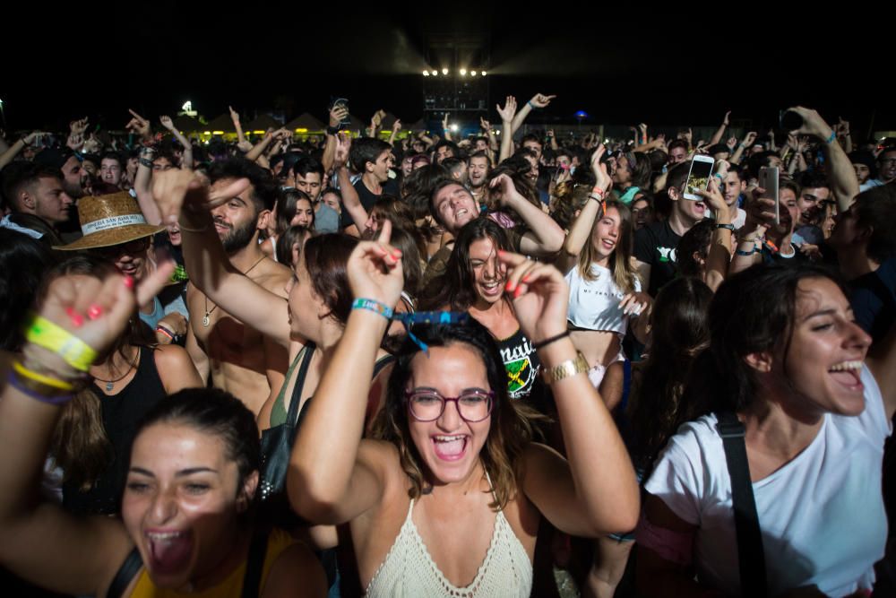 Viernes | Ambiente en el festival.