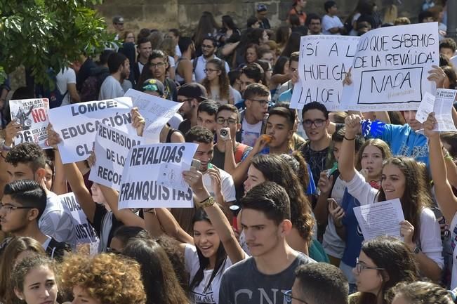 Manifestación de estudiantes contra la LOMCE