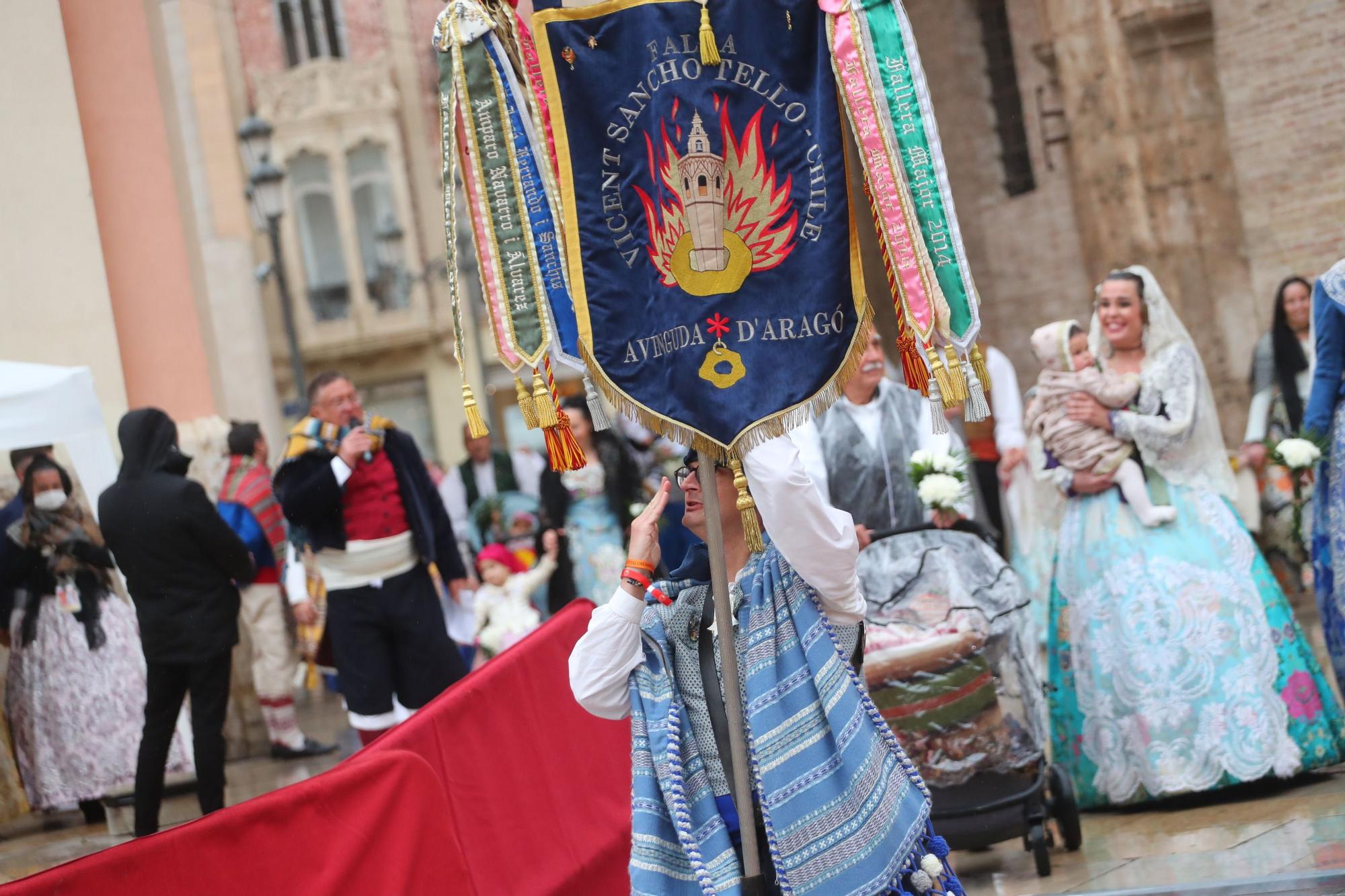 Búscate en el primer día de ofrenda por la calle de la Paz (entre las 17:00 a las 18:00 horas)