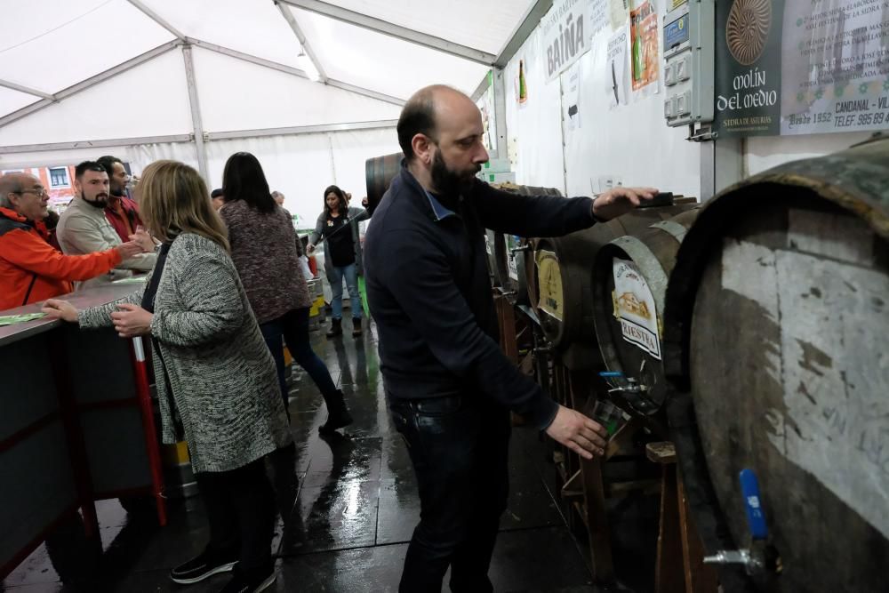 Pregón y apertura de pipas de sidra en La Folixa