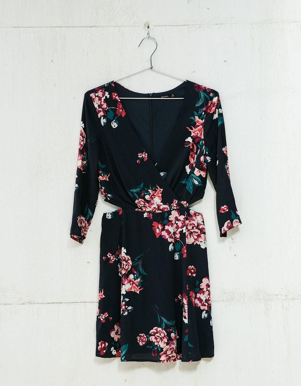 Vestido estampado flores aberturas laterales, Bershka