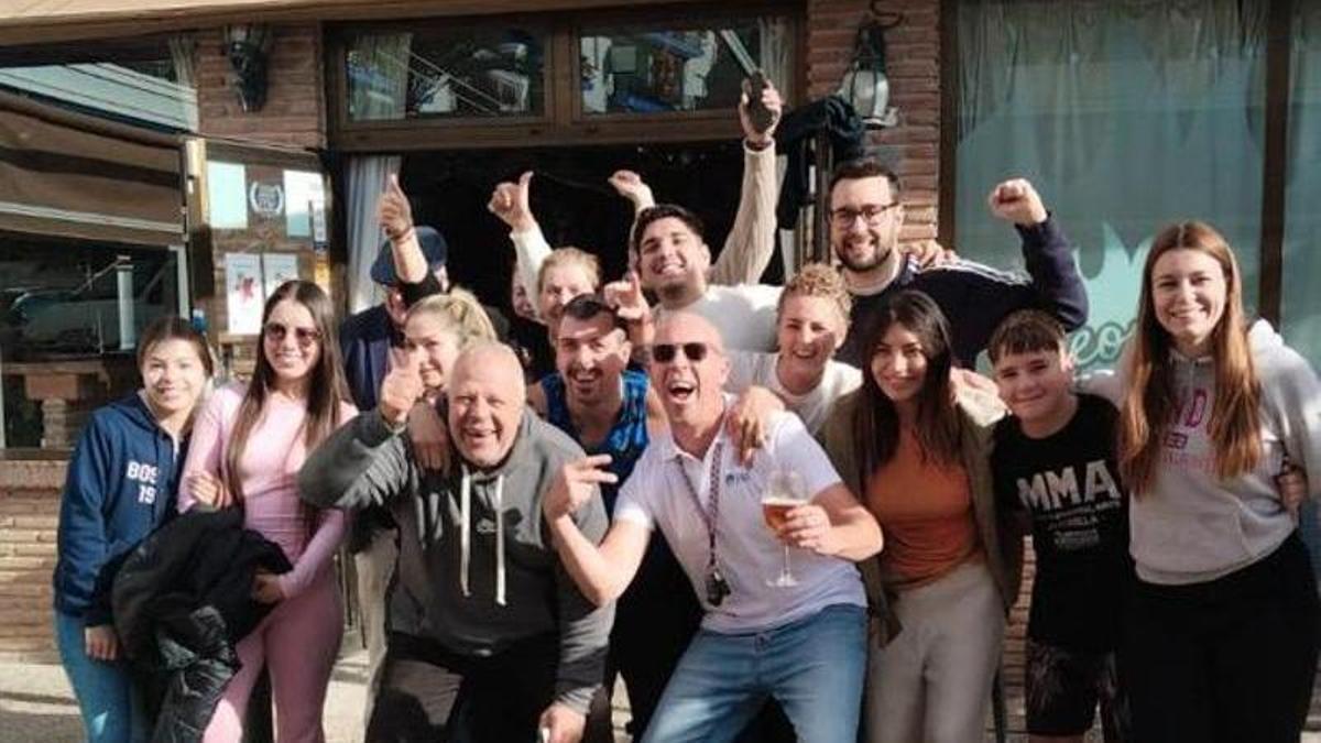 Felicidad en el restaurante El Leonés de Marbella, que ha conseguido un pellizco del Gordo