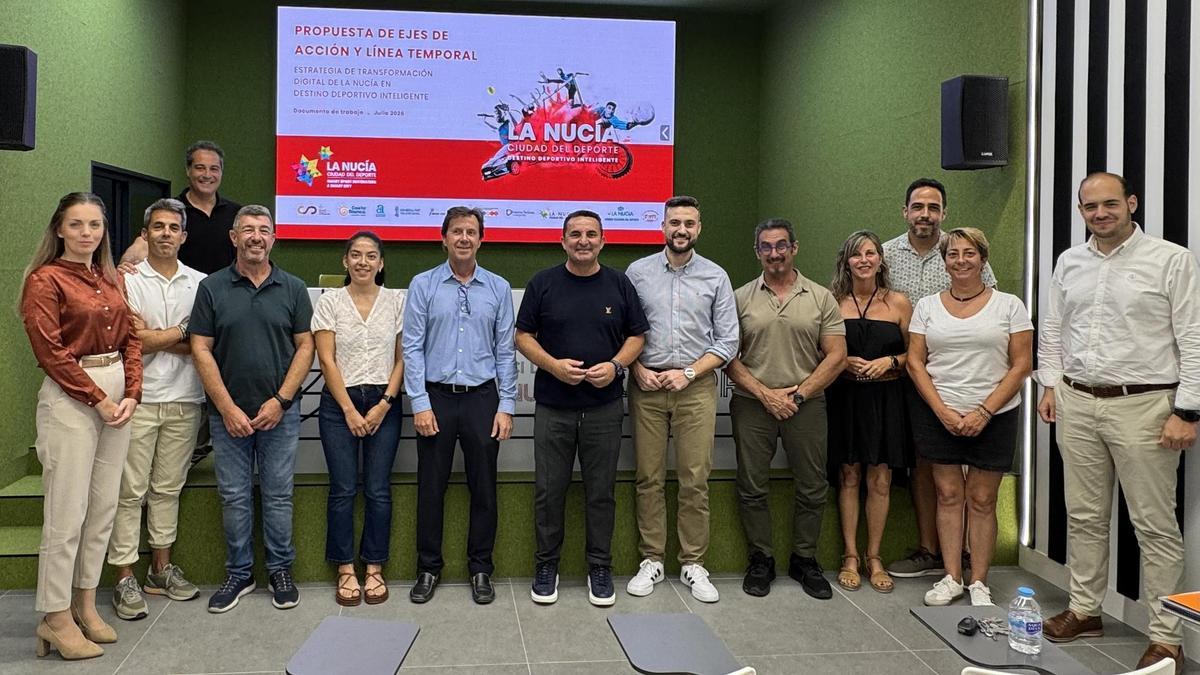 Ayuntamiento, Generalitat y sector turístico redactarán el nuevo Plan Estratégico