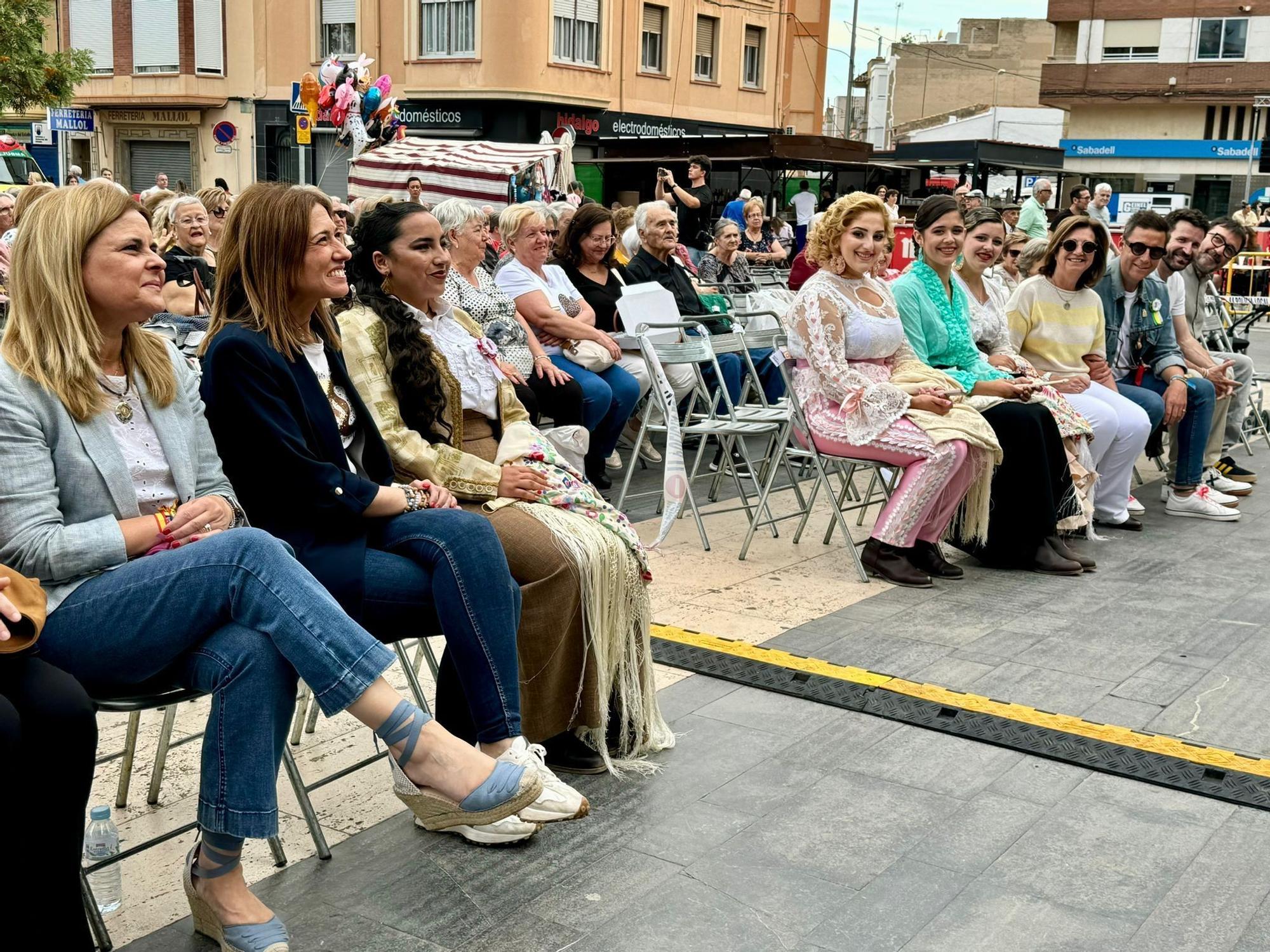 Galería de fotos de la fiesta dedicada a los mayores en Almassora