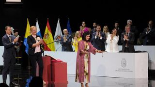 Pioneras en los ayuntamientos canarios: el reto de gobernar en femenino