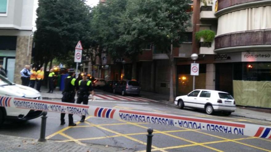 Carrer Carrasco i Formiguera, tallat a causa de l&#039;incendi