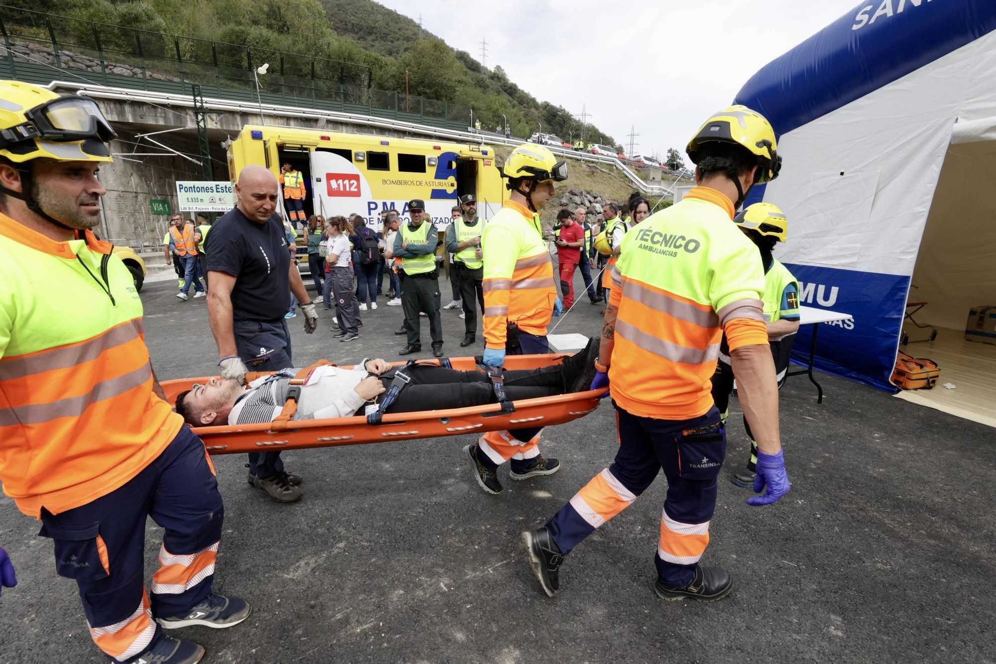 Así fue el simulacro de descarrilamiento en la Variante de Pajares