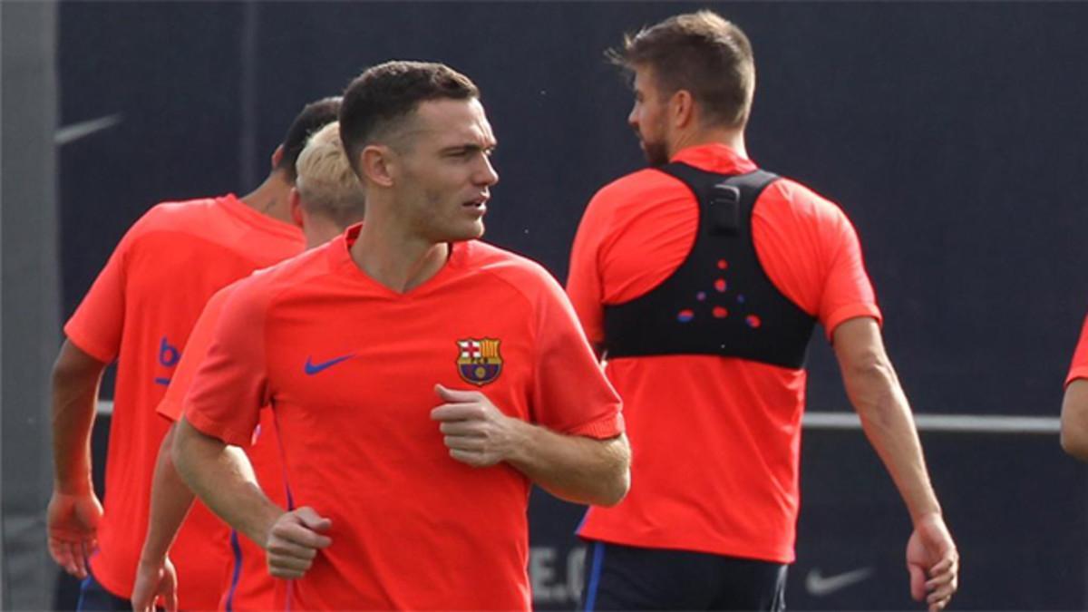 Vermaelen tendrá que buscarse equipo